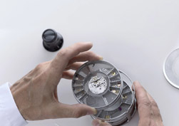 吉林积家售后维修服务中心-清洗保养